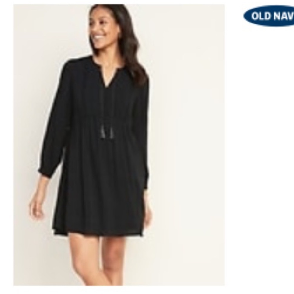 Old Navy Boho Tassel-Tie Dress